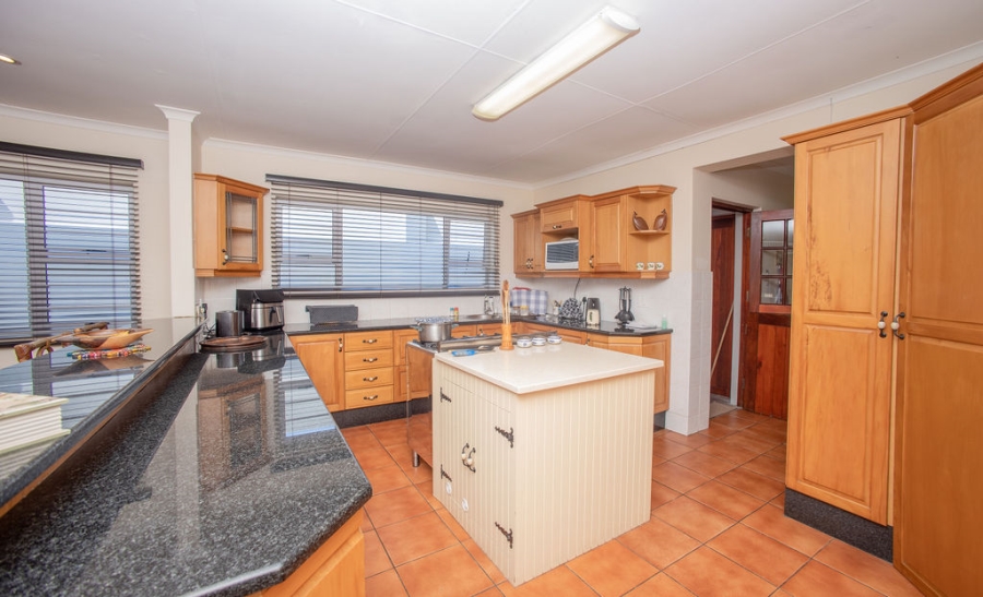 4 Bedroom Property for Sale in Selborne Eastern Cape